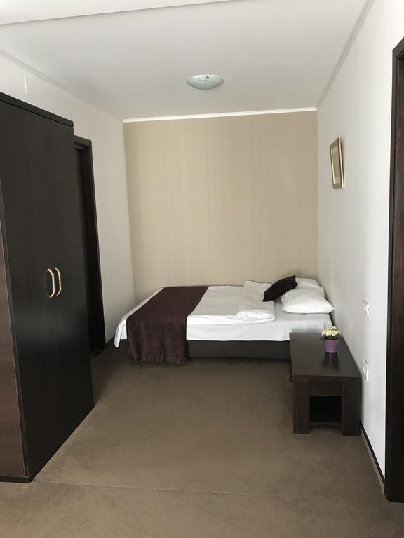 Coquette Villa Mamaia Nord Нэводари Экстерьер фото