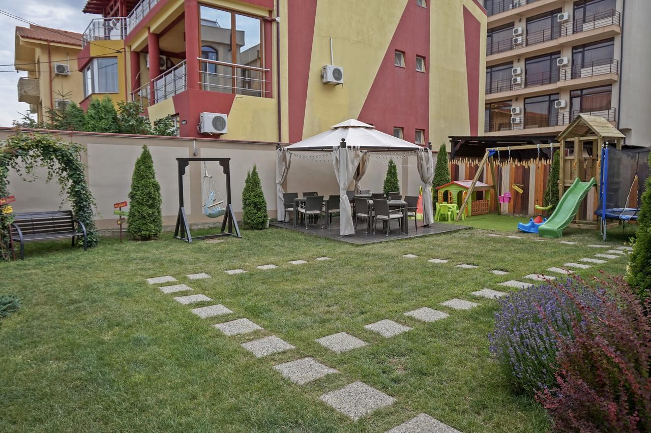 Coquette Villa Mamaia Nord Нэводари Экстерьер фото